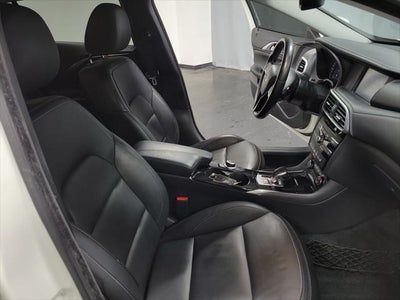 2018 INFINITI QX30 Luxury