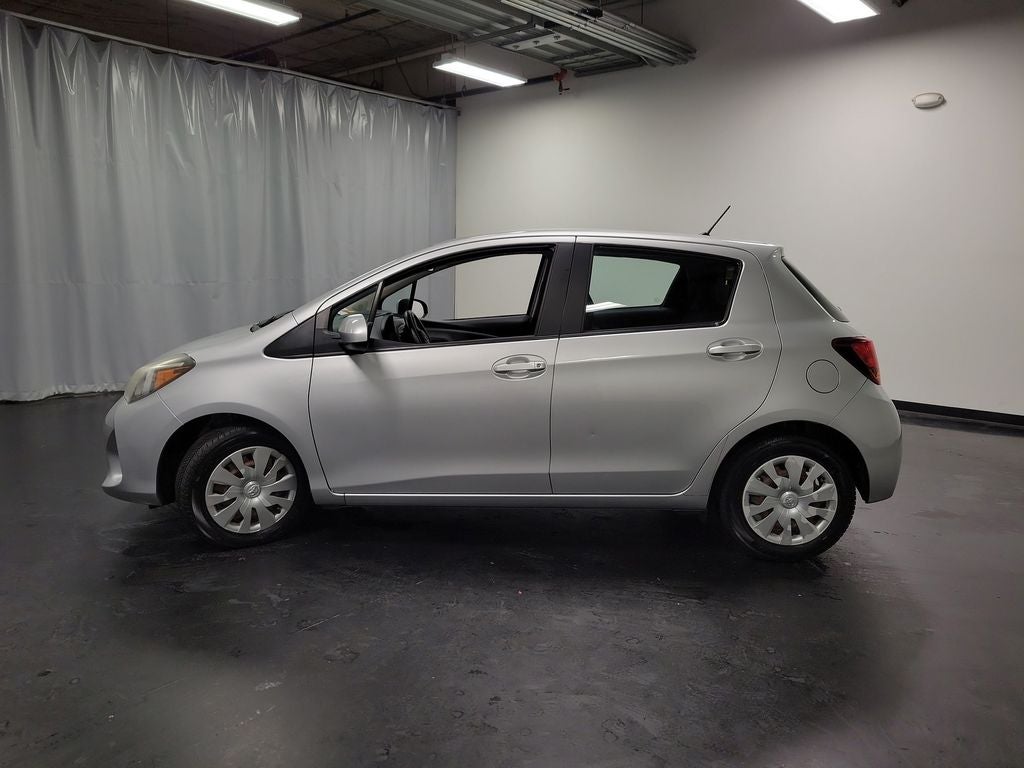 2015 Toyota Yaris L