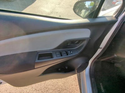 2015 Toyota Yaris L