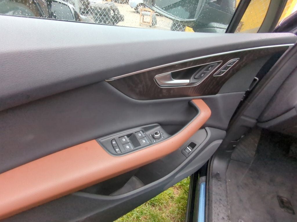 2023 Audi Q7 45 Premium quattro
