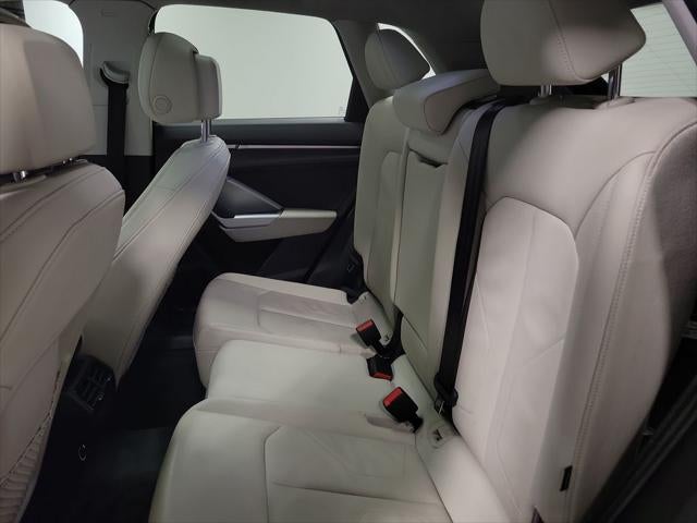 2020 Audi Q3 Premium quattro