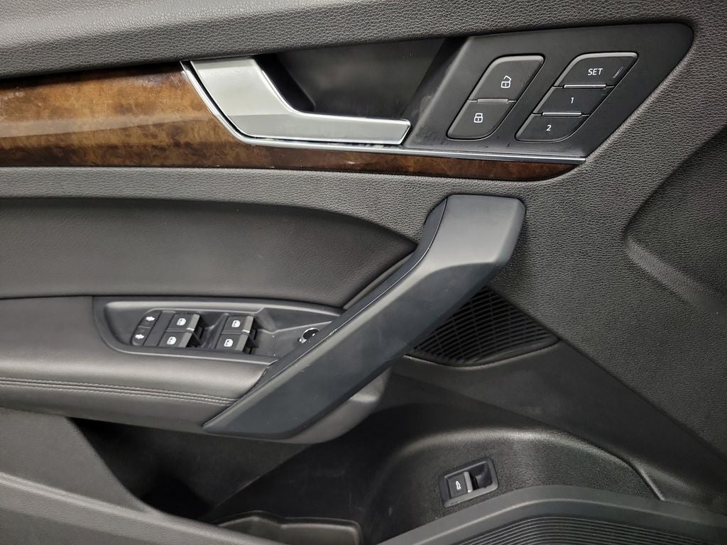 2020 Audi Q5 45 Prestige quattro