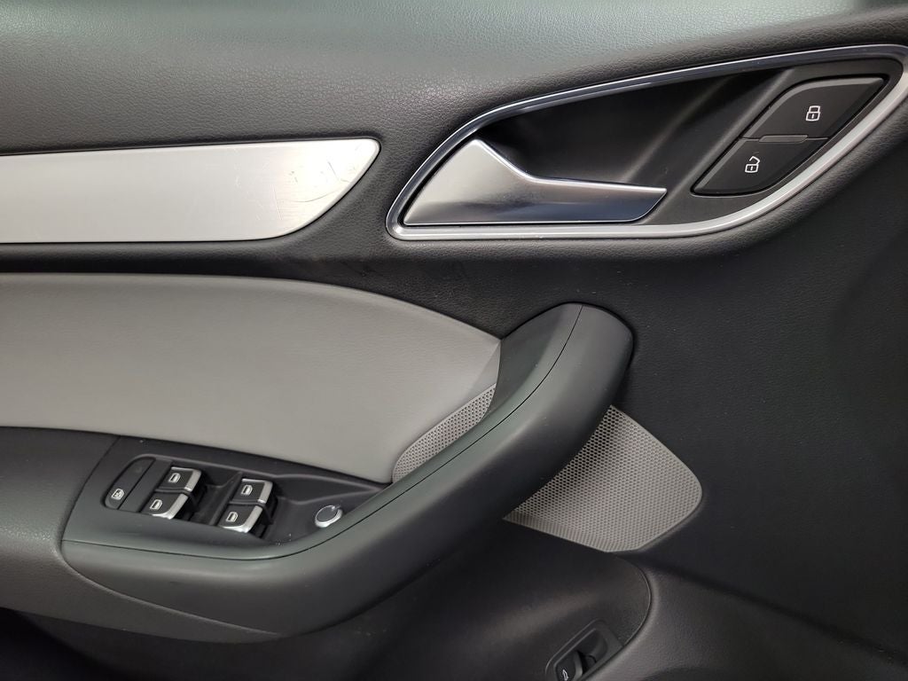 2018 Audi Q3 2.0T Premium quattro