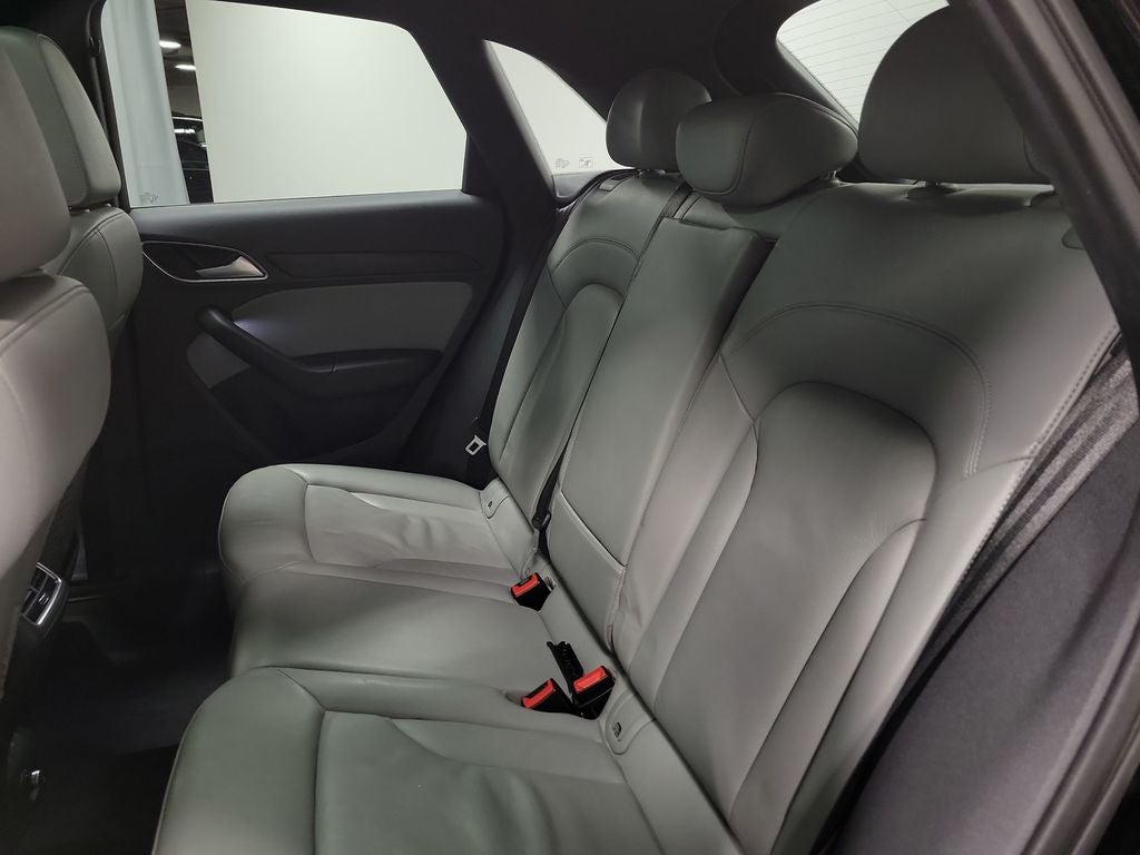 2018 Audi Q3 2.0T Premium quattro