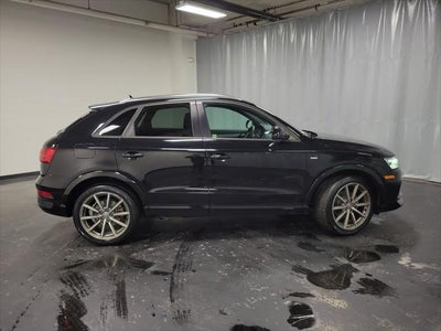 2018 Audi Q3 2.0T Premium quattro