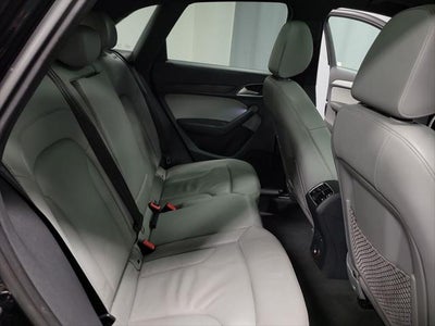 2018 Audi Q3 2.0T Premium quattro