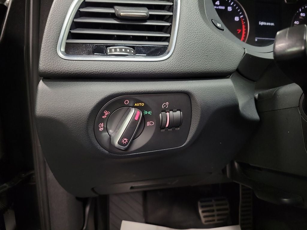 2018 Audi Q3 2.0T Premium Plus quattro