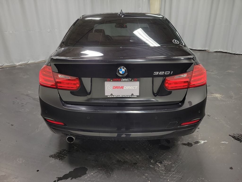 2015 BMW 3 Series 320i
