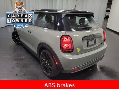 2022 MINI Cooper SE Electric Signature