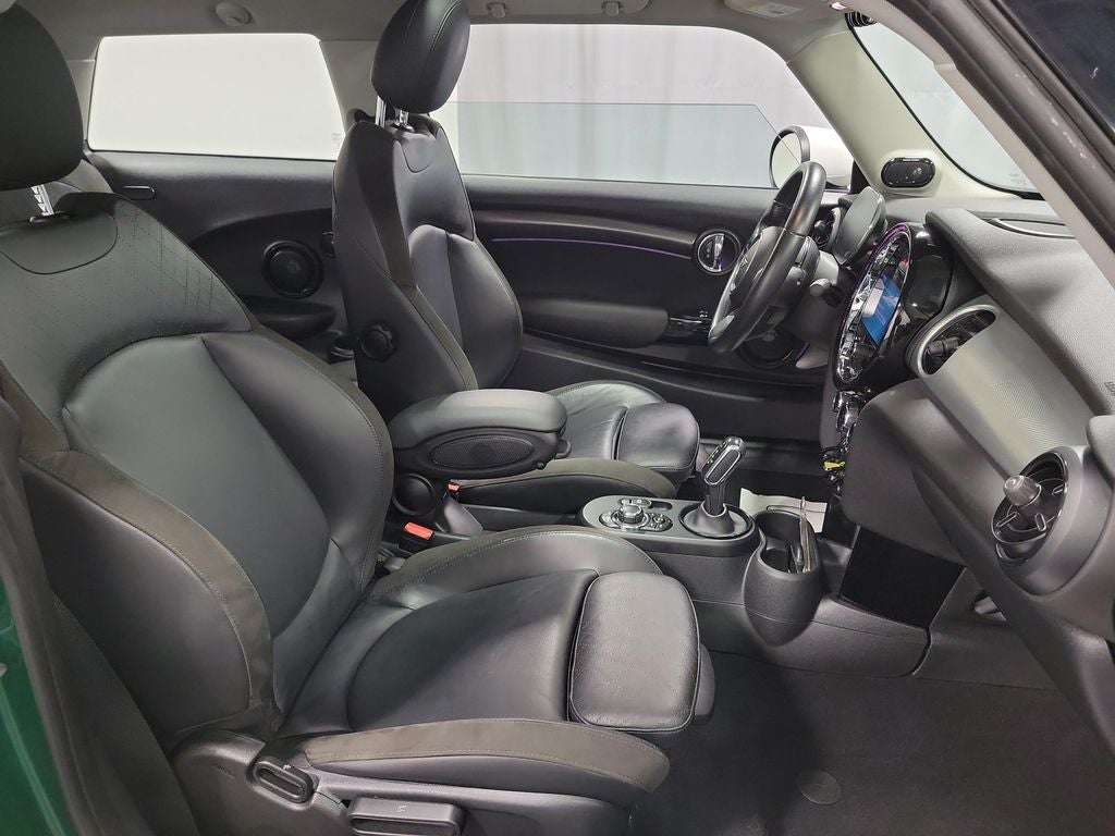 2023 MINI Cooper SE Electric Signature