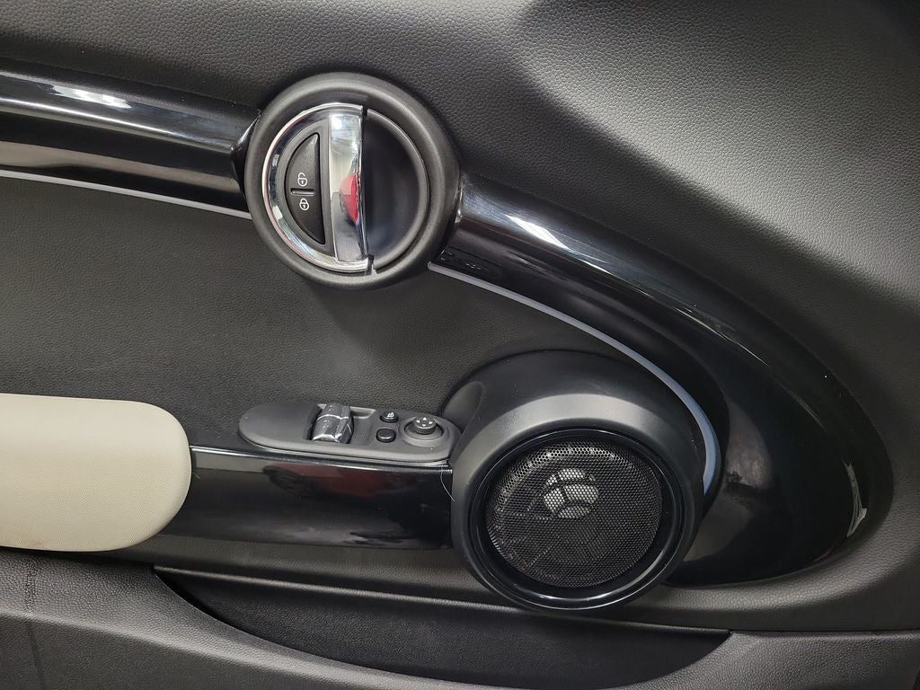 2023 MINI Cooper Base