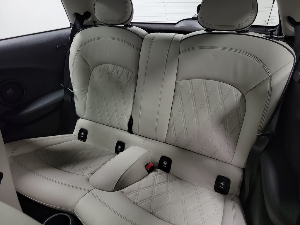 2023 MINI Cooper Base