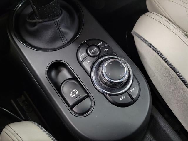 2023 MINI Cooper Base