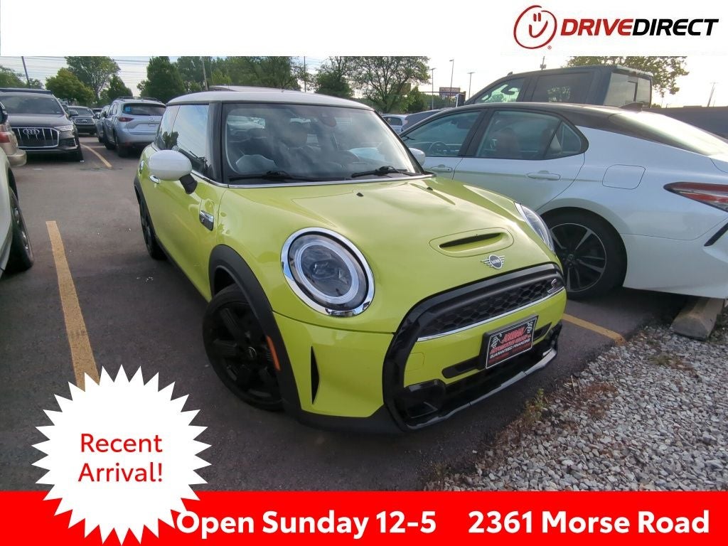 2023 MINI Cooper Cooper S 3 Door's photo
