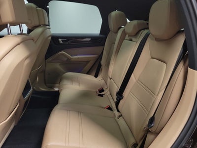 2020 Porsche Cayenne Base