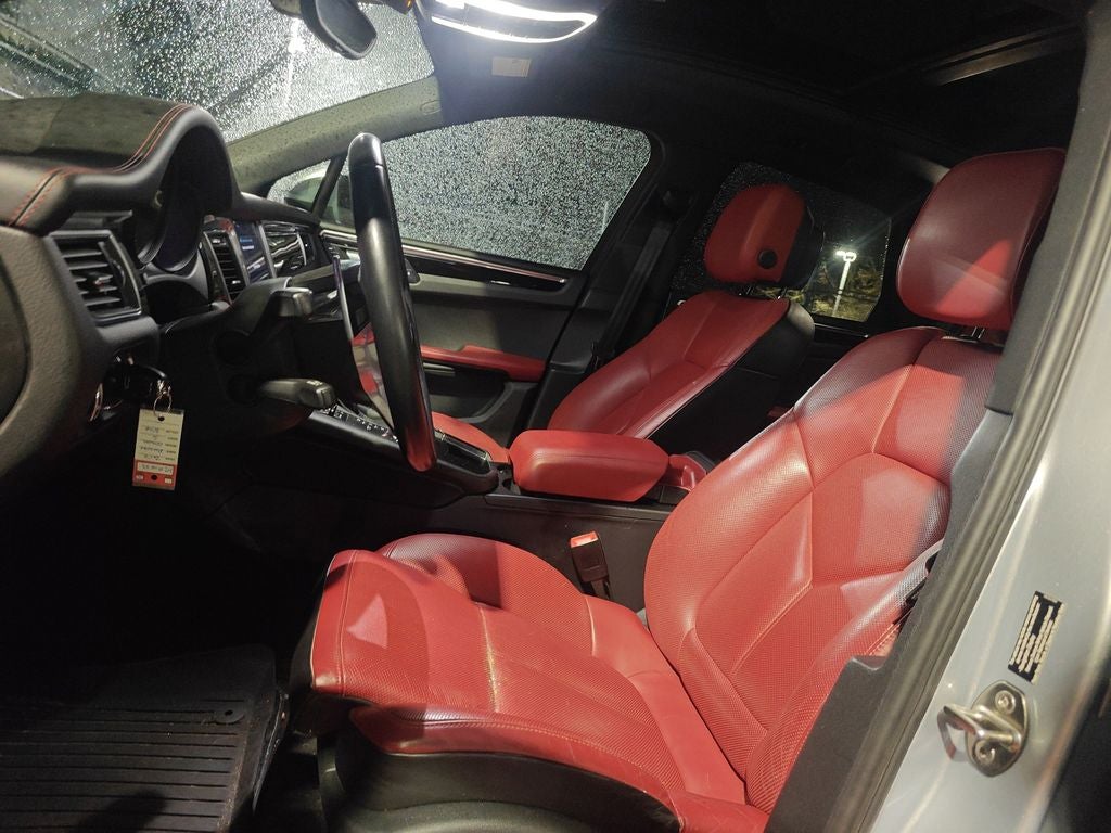 2017 Porsche Macan S