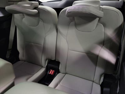 2024 Volvo XC90 B6 Plus Bright Theme