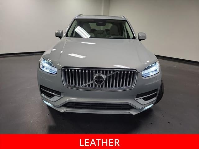 2024 Volvo XC90 B6 Plus Bright Theme