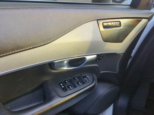 2019 Volvo XC90 T5 R-Design