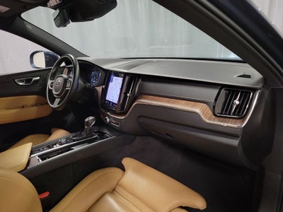 2021 Volvo XC60 T5 Inscription