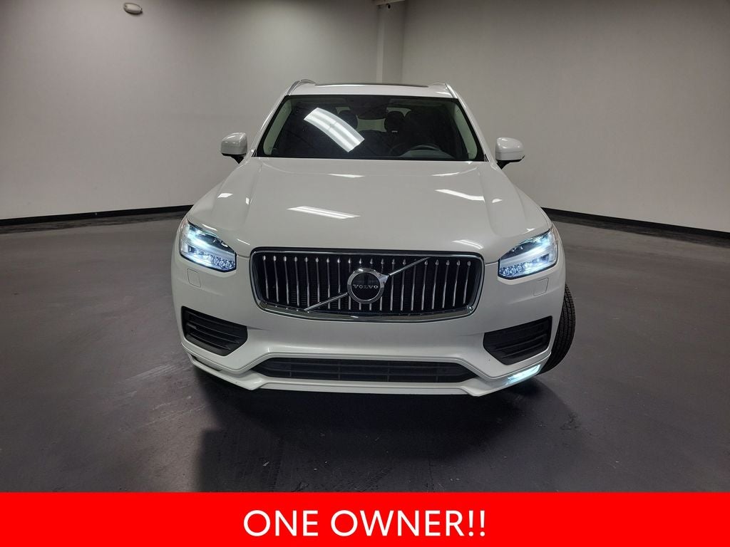2022 Volvo XC90 T5 Momentum