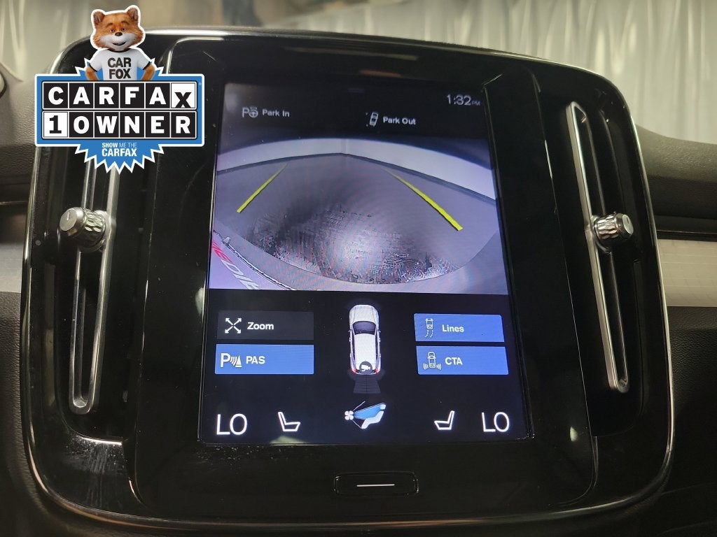 2019 Volvo XC40 Momentum