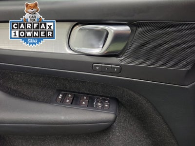 2019 Volvo XC40 Momentum