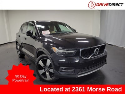 2019 Volvo XC40 Momentum