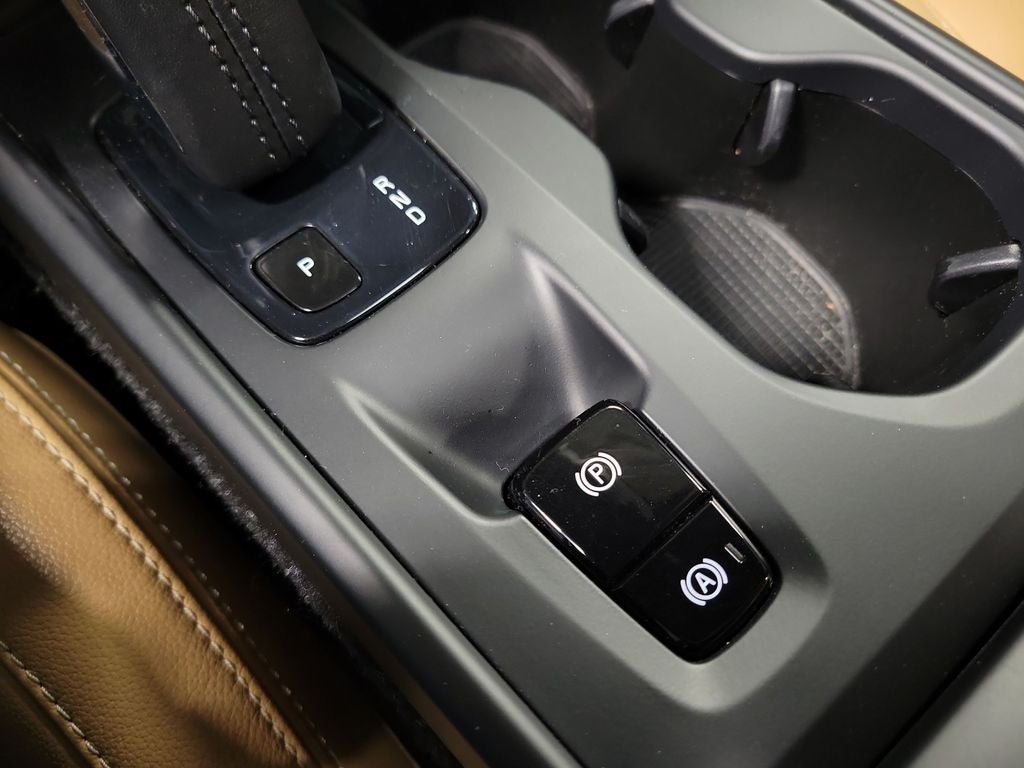 2019 Volvo XC40 Momentum