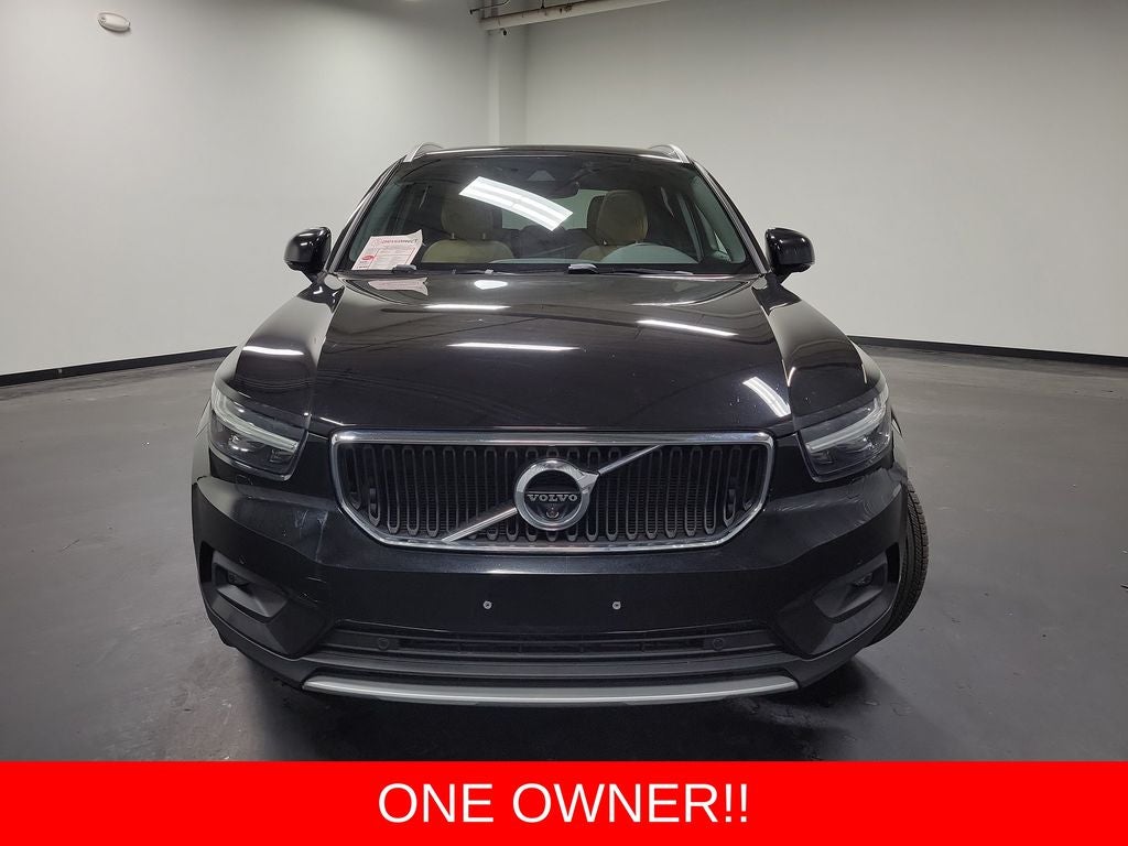 2019 Volvo XC40 Momentum