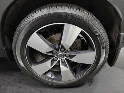 2019 Volvo XC40 Momentum