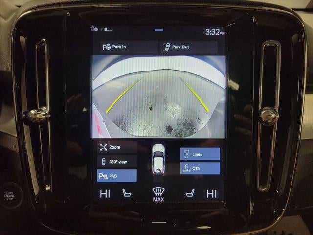 2019 Volvo XC40 Momentum