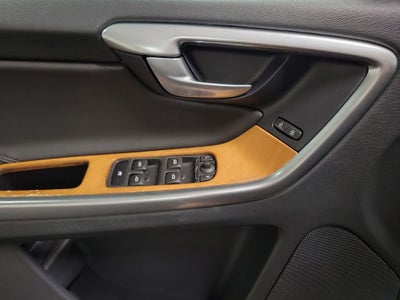2017 Volvo XC60 T5 Inscription