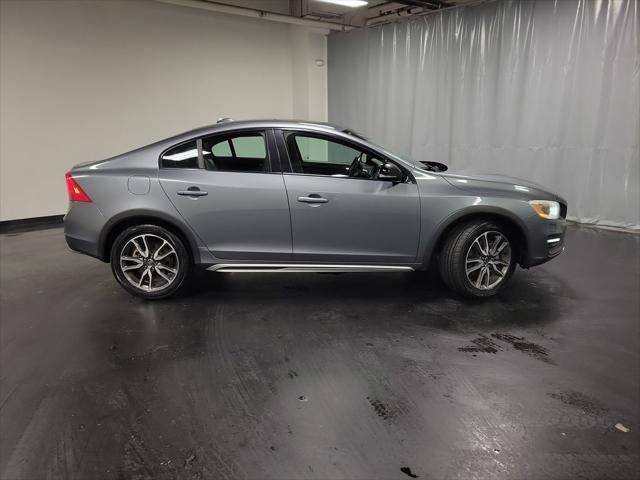 2016 Volvo S60 Cross Country T5 Platinum