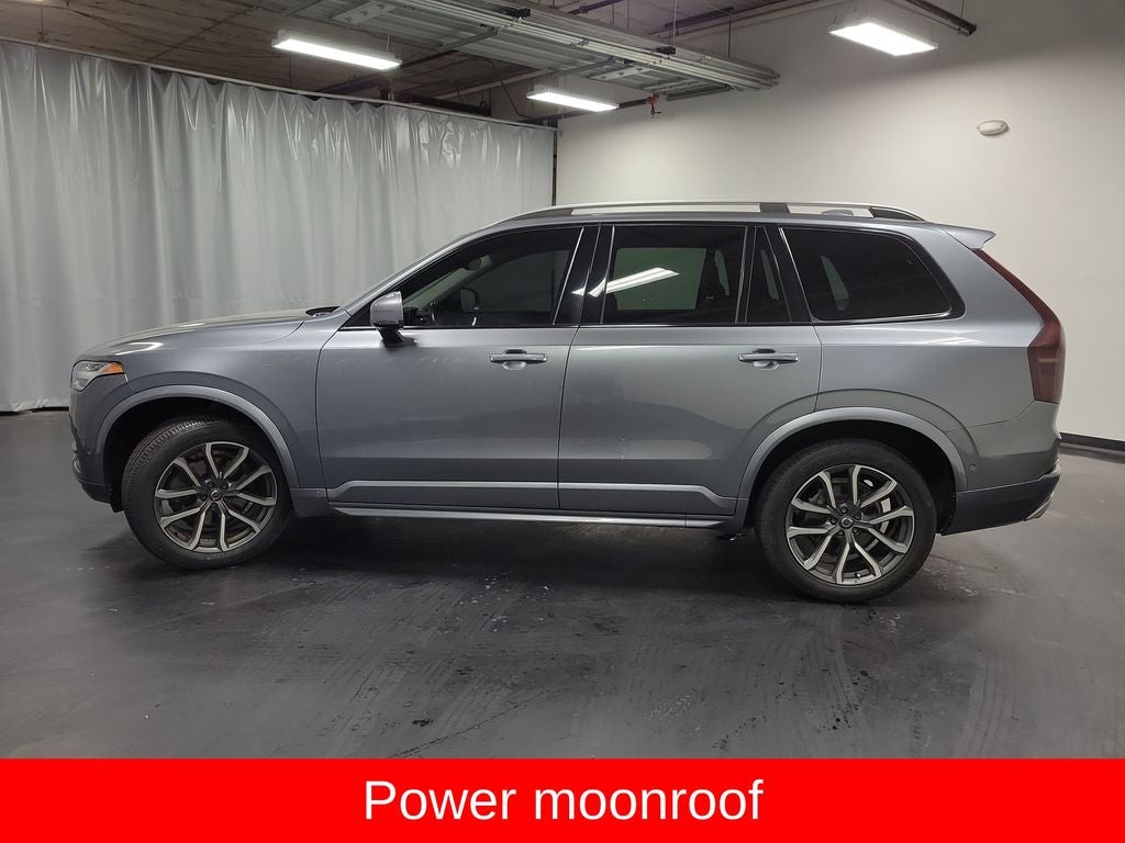2017 Volvo XC90 T6 Momentum
