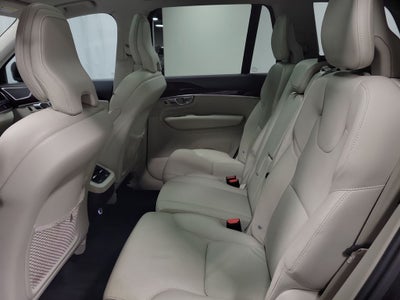 2019 Volvo XC90 T6 Momentum