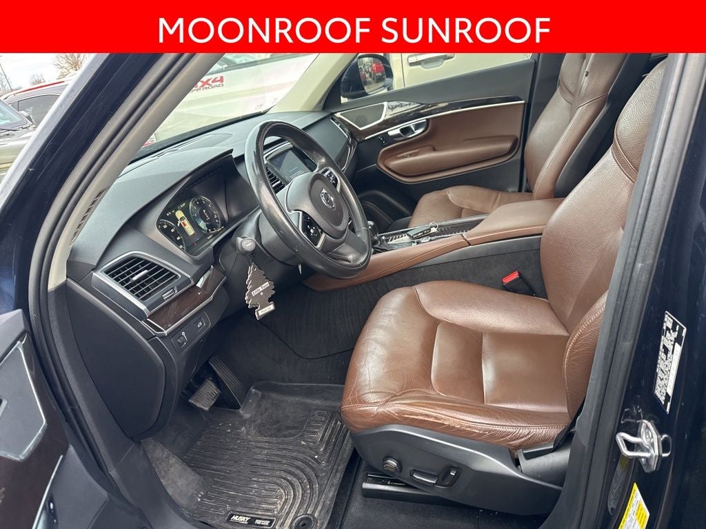 2019 Volvo XC90 T6 Momentum