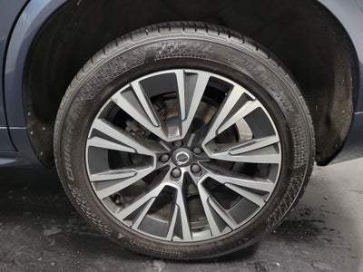 2021 Volvo XC90 Recharge Plug-In Hybrid T8 Inscription Expression 7 Passenger