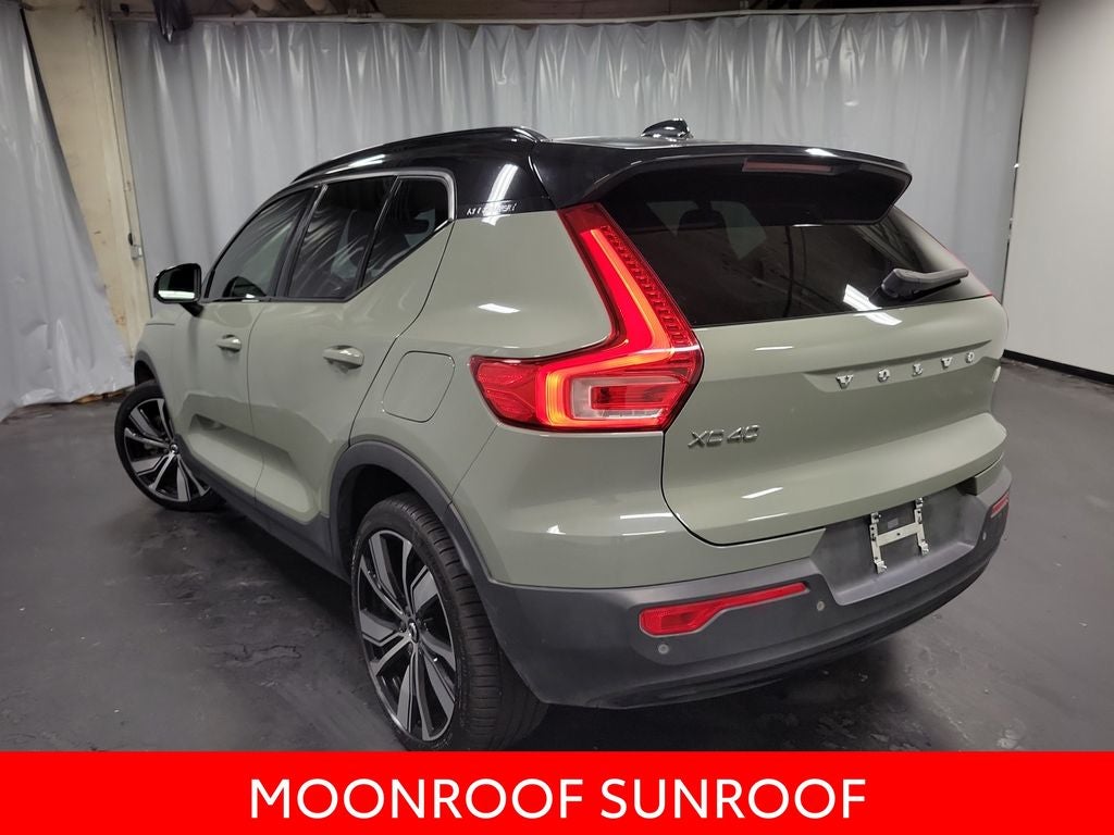 2021 Volvo XC40 Recharge Pure Electric P8