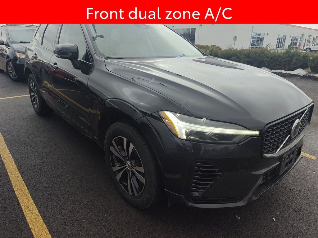 2024 Volvo XC60 Recharge Plug-In Hybrid Core Dark Theme