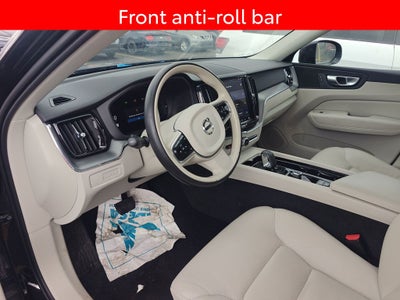 2024 Volvo XC60 Recharge Plug-In Hybrid Core Dark Theme