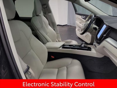 2024 Volvo XC60 Recharge Plug-In Hybrid T8 Plus