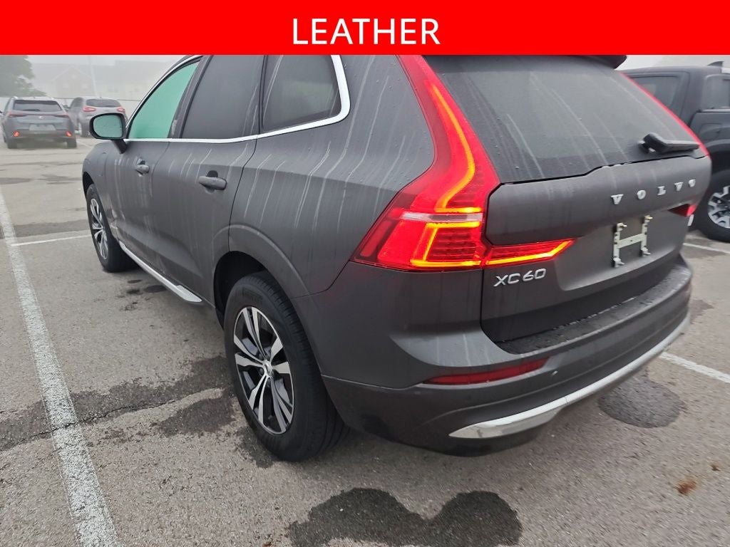 2023 Volvo XC60 Recharge Plug-In Hybrid T8 Core Bright Theme