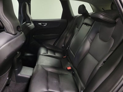 2024 Volvo XC60 Recharge Plug-In Hybrid T8 Plus Dark Theme