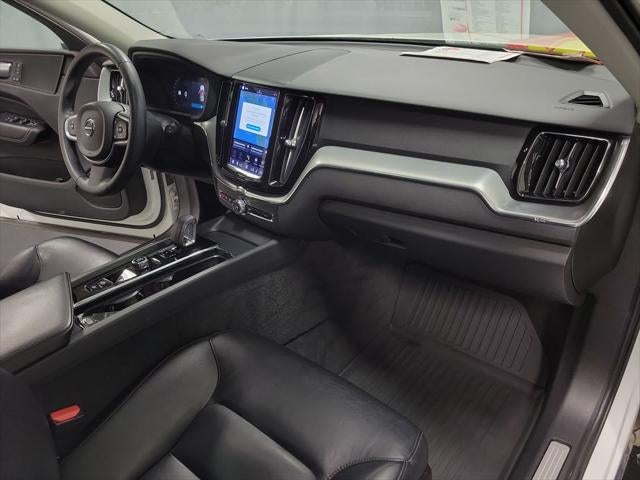 2023 Volvo XC60 B5 Core