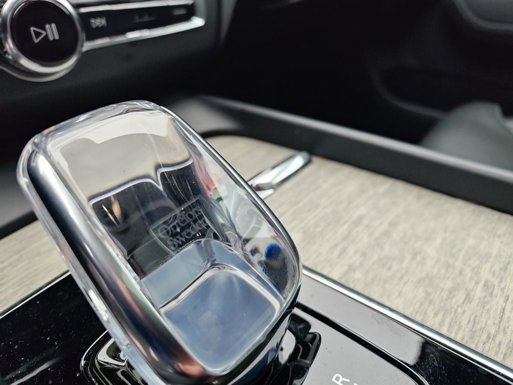 2022 Volvo XC60 B5 Inscription