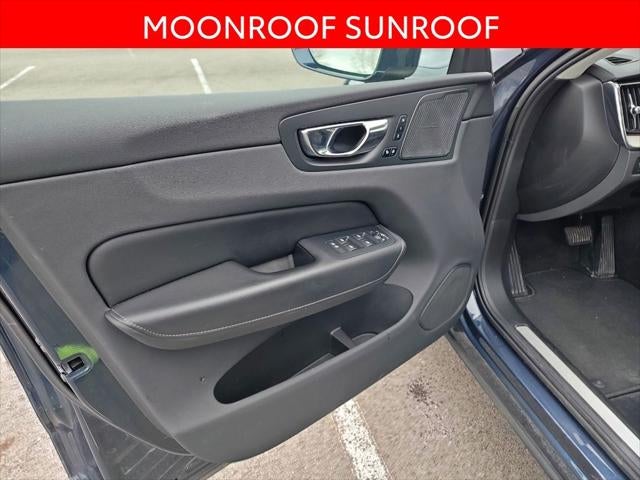 2022 Volvo XC60 B5 Inscription