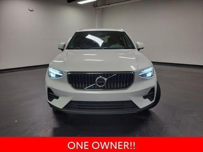 2024 Volvo XC40 B5 Core